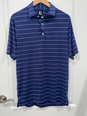 FootJoy Men's Blue  golf Polo with Thin White Stripes  size small peformance